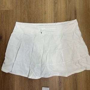 Size 12 Lululemon Skort